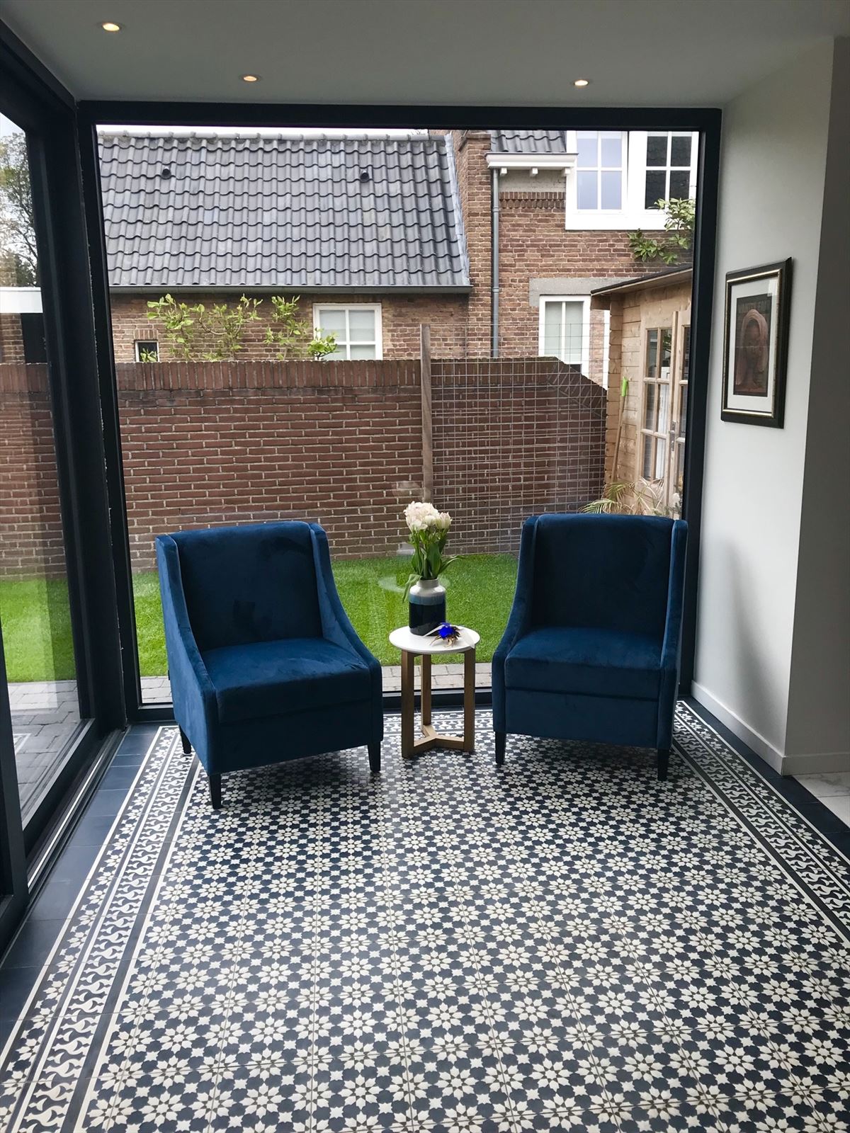 Azule 11 Corner Egal