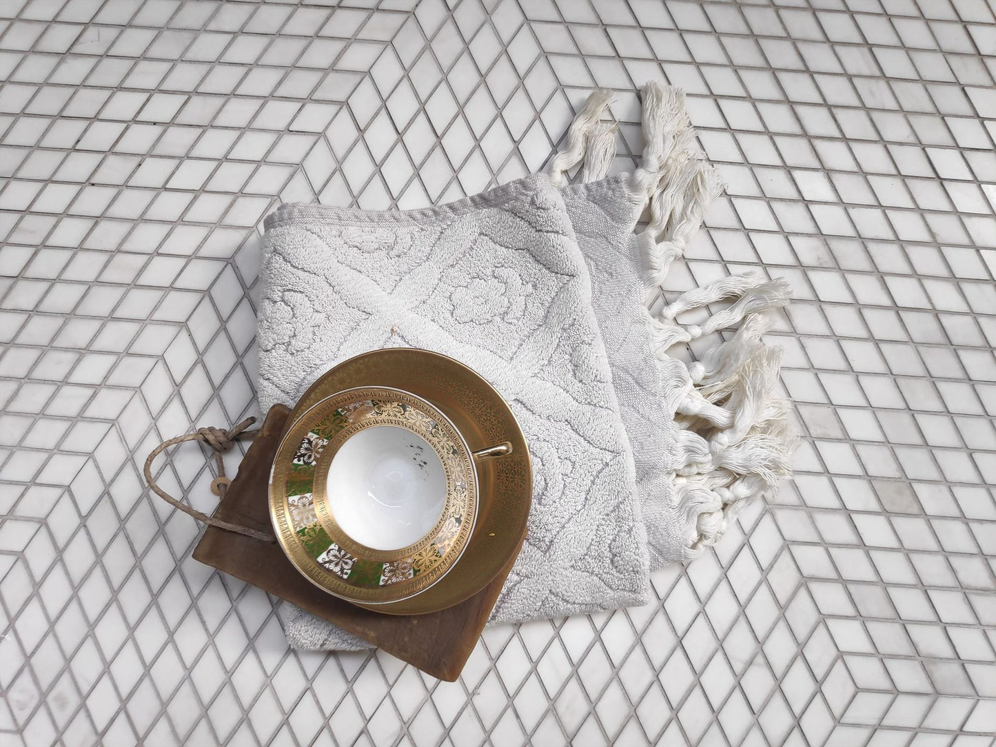 Mosaic Diamond Dolomit White