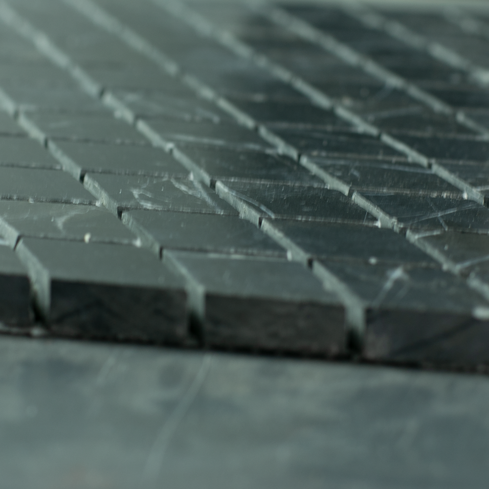 Mosaic Diamond Toros Black