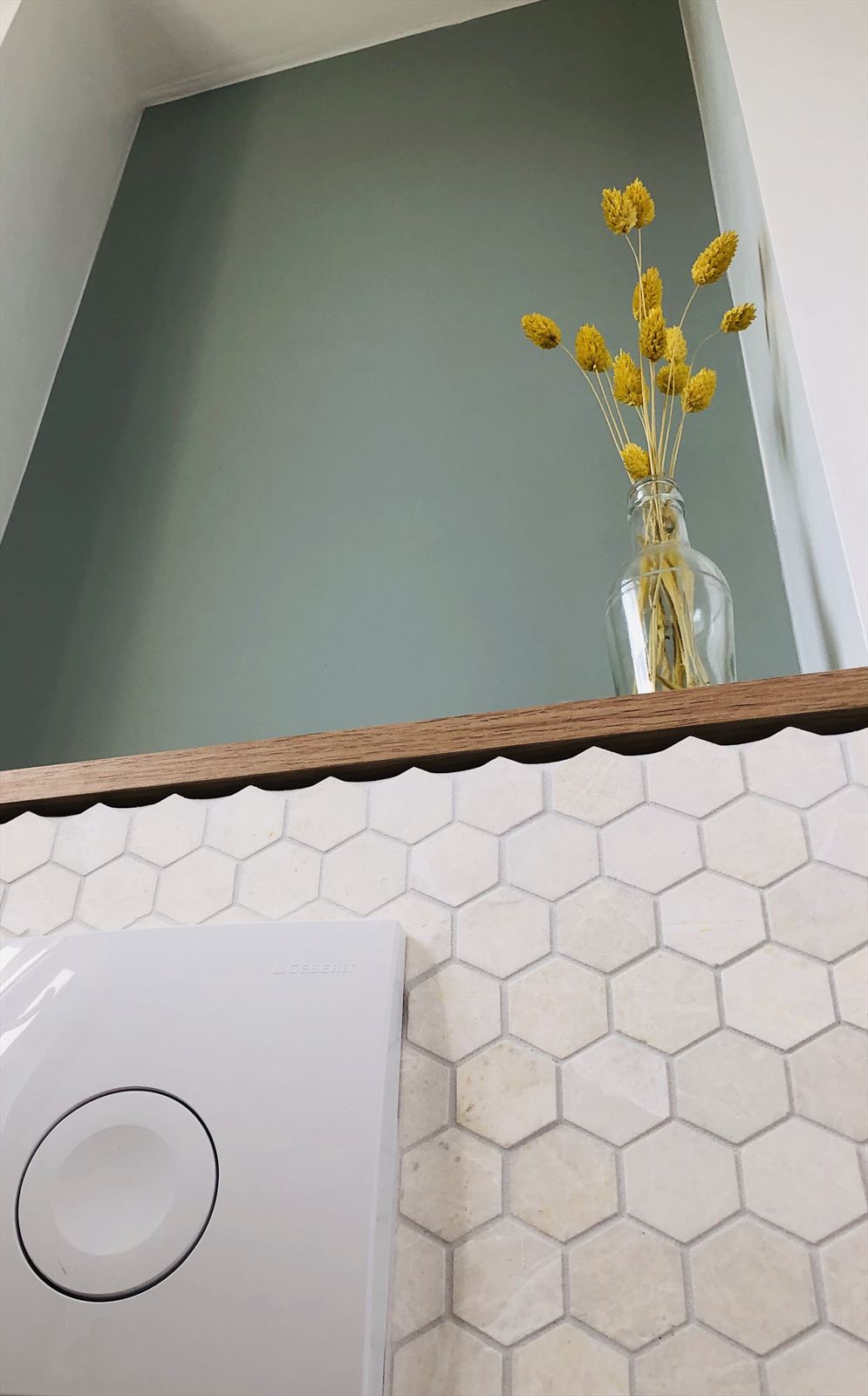 Mosaic Hexagon Plain Bottocino