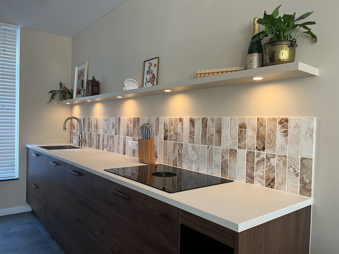 Brick Crema Onyx
