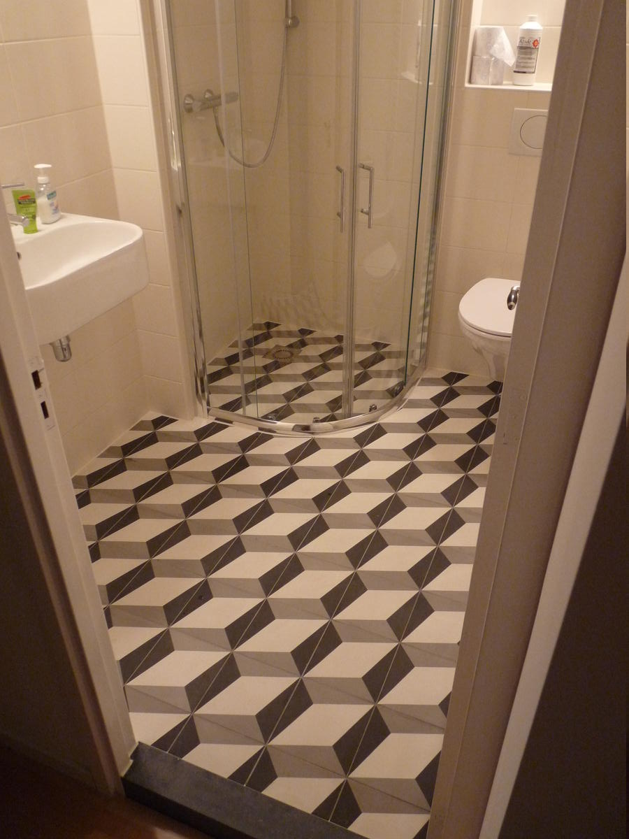 Escher S800