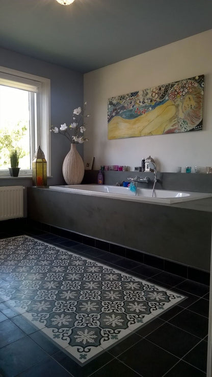 Gris 18 Border