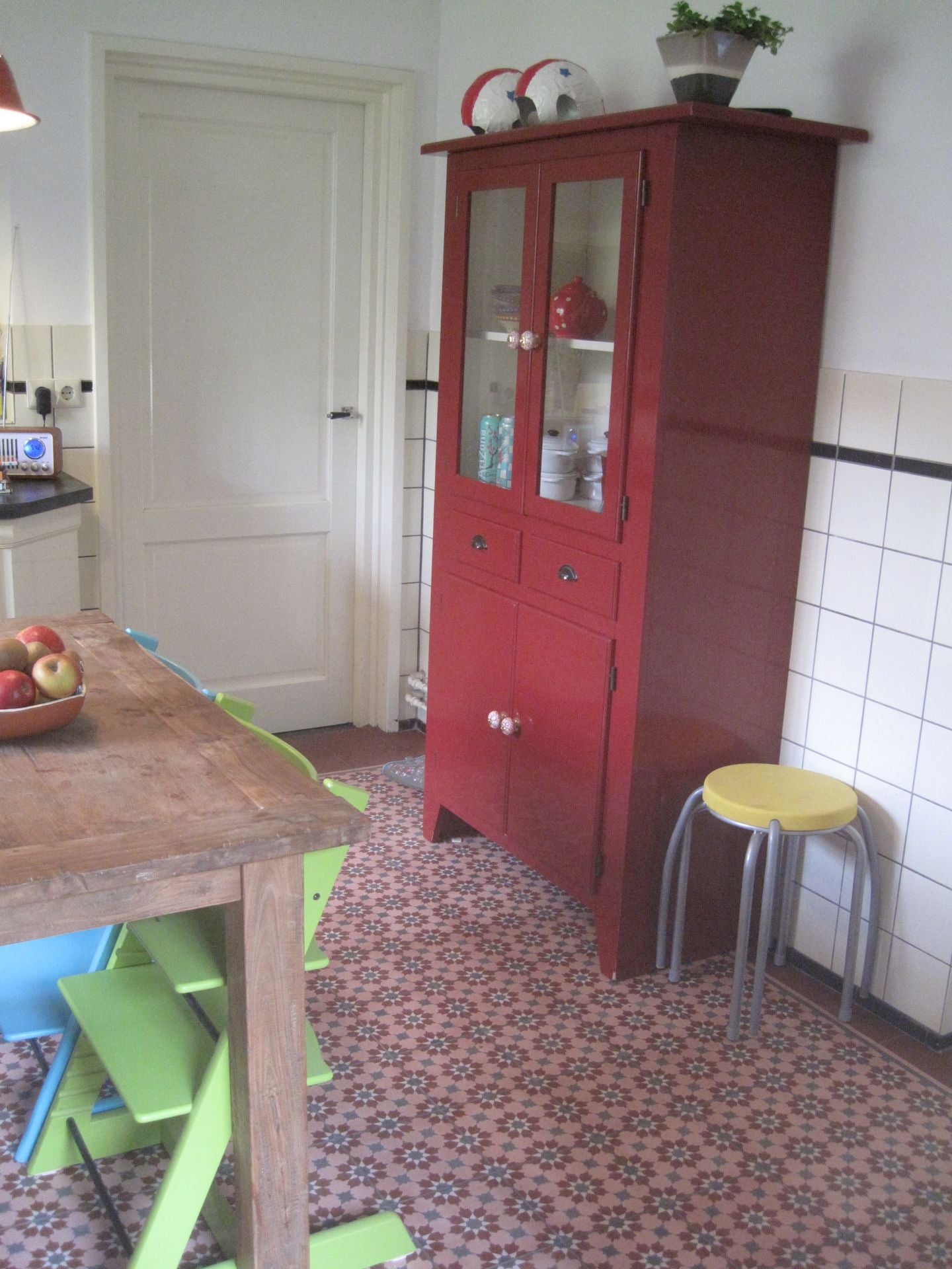 Pink 06 Corner Egal