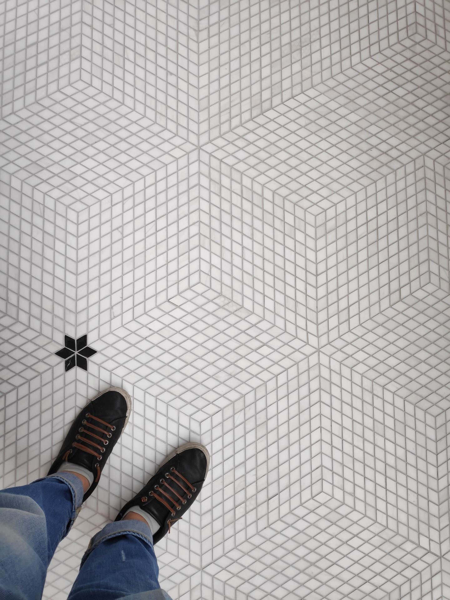 Mosaic Diamond Dolomit White