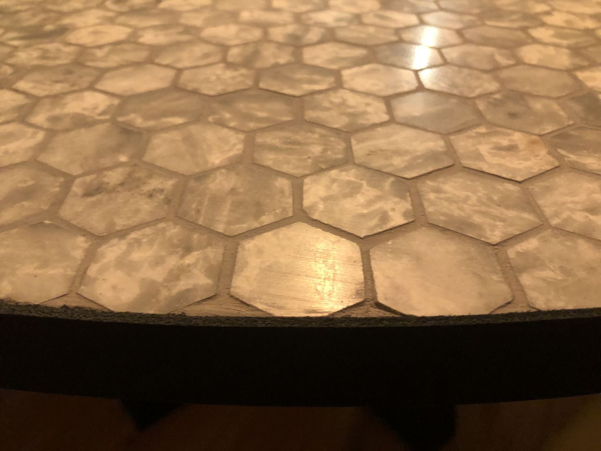 Mosaic Hexagon Plain Silver Shadow