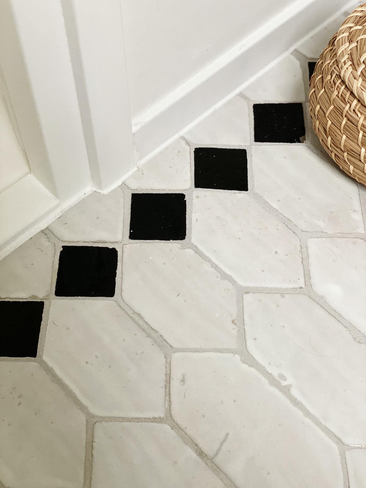 Platta Blanc Art Deco